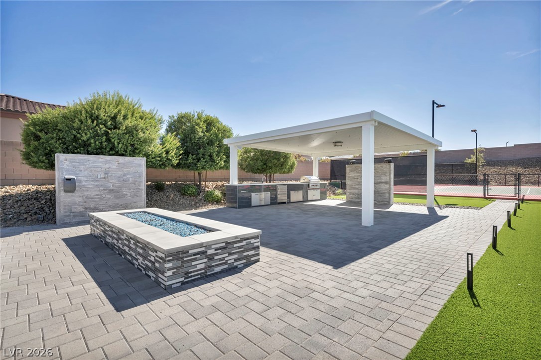 1121 Du Fort Hills Court Henderson NV 89002