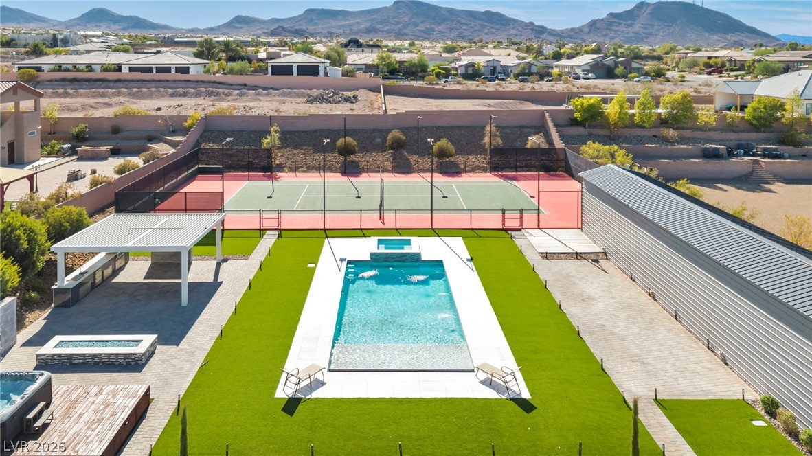 1121 Du Fort Hills Court Henderson NV 89002