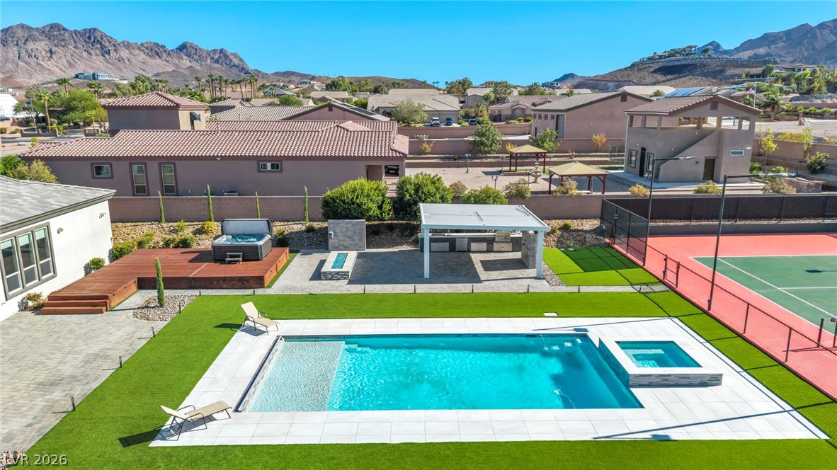 1121 Du Fort Hills Court Henderson NV 89002