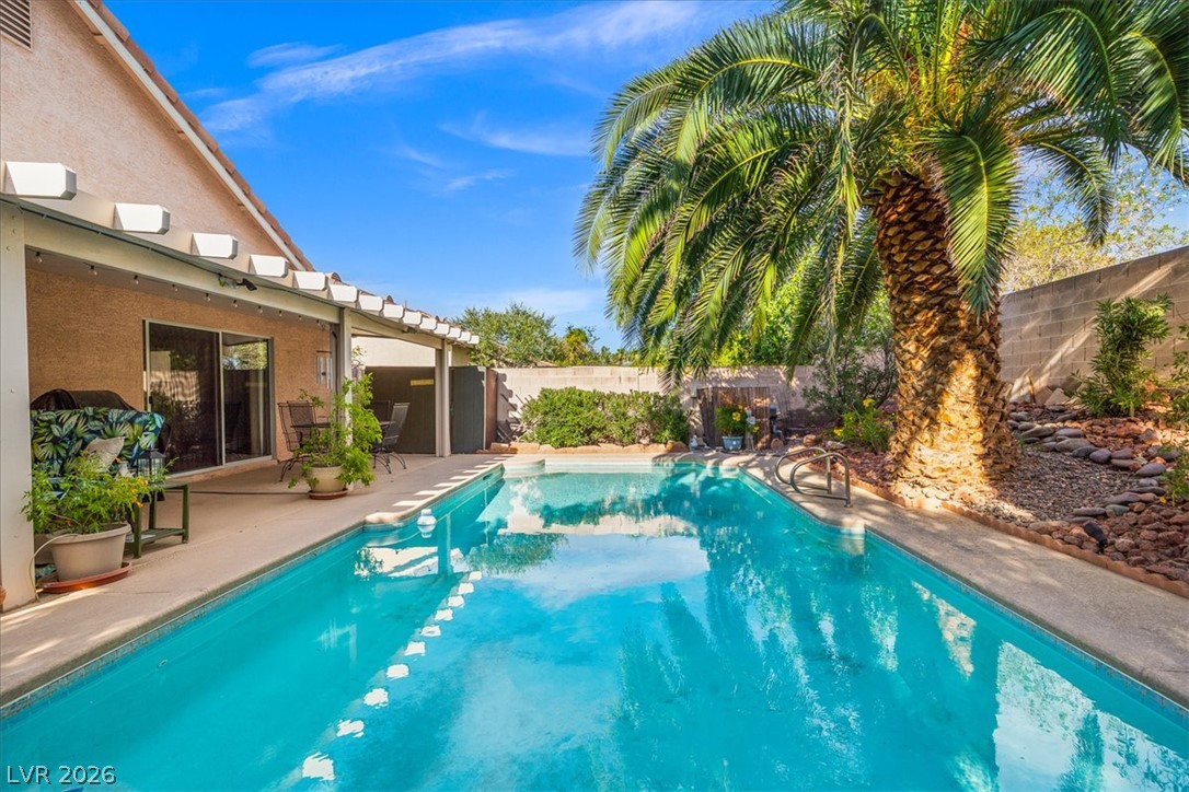 2163 Vista Famosa Court Las Vegas NV 89123