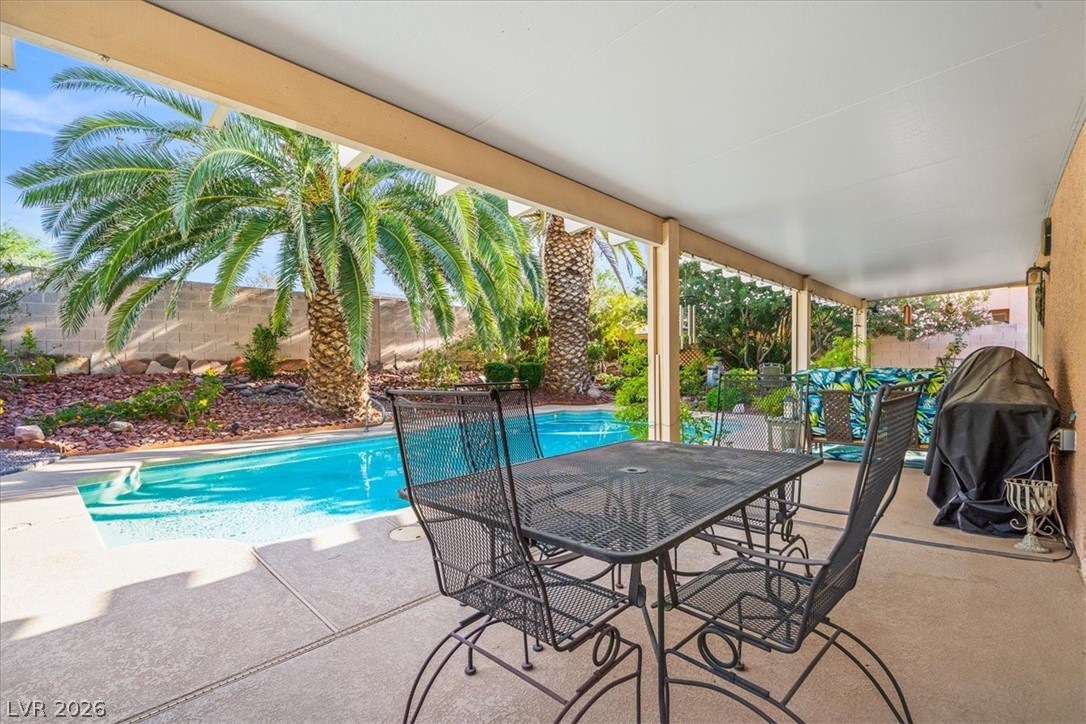 2163 Vista Famosa Court Las Vegas NV 89123
