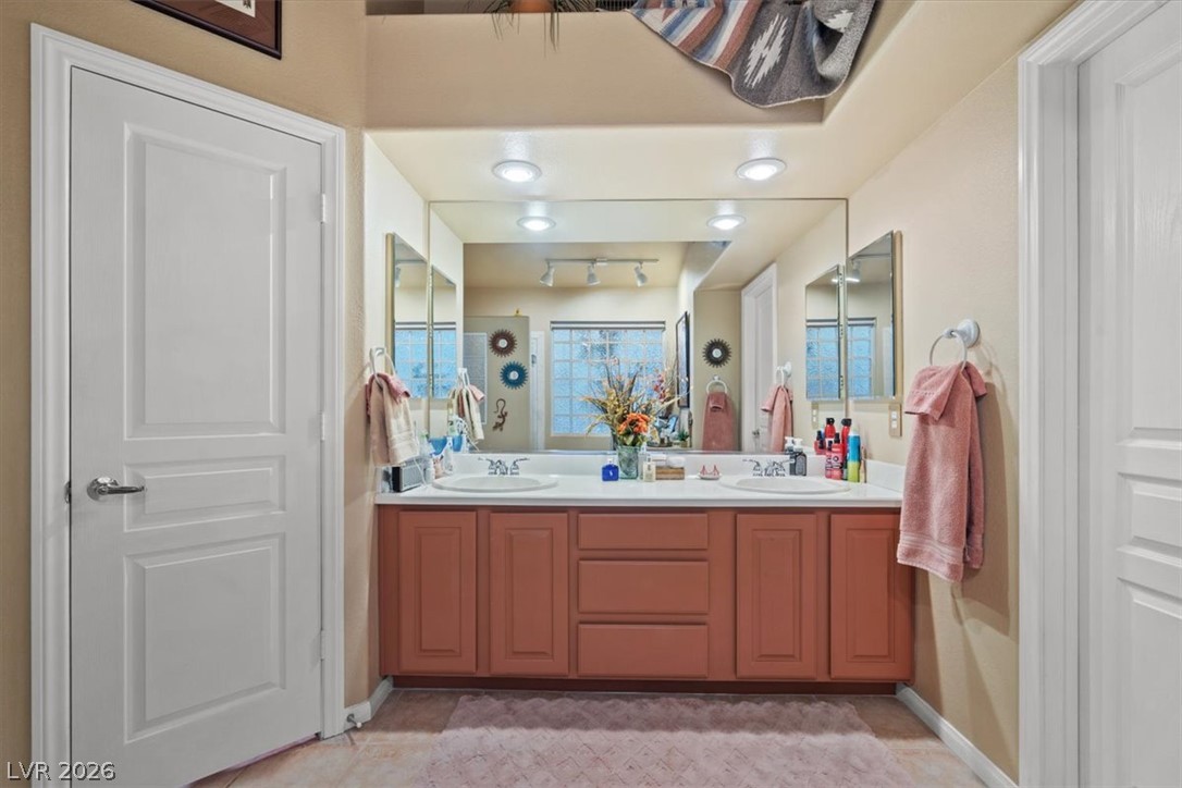 2163 Vista Famosa Court Las Vegas NV 89123