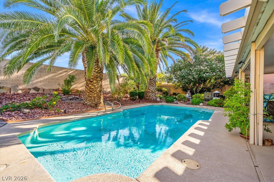 2163 Vista Famosa Court Las Vegas NV 89123