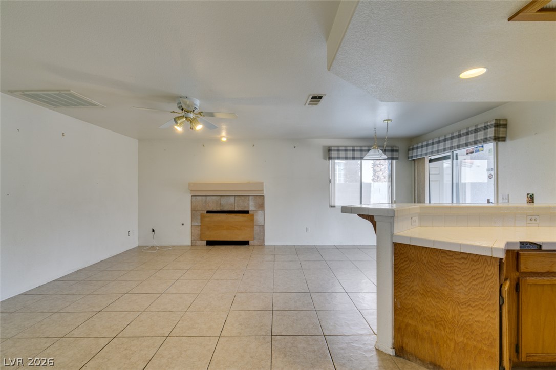 4108 Spring Crest Lane Las Vegas NV 89129
