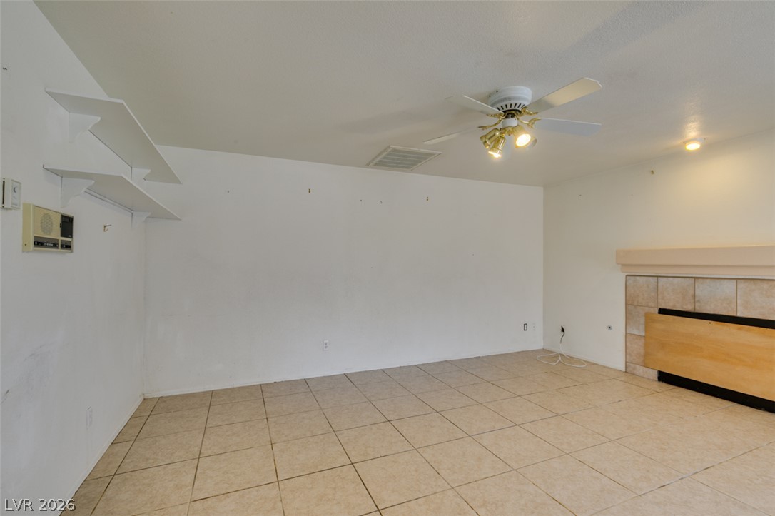 4108 Spring Crest Lane Las Vegas NV 89129