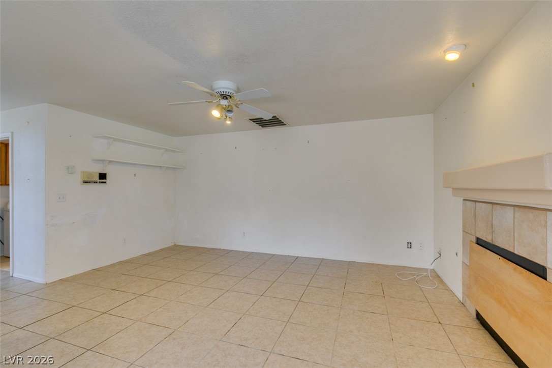 4108 Spring Crest Lane Las Vegas NV 89129