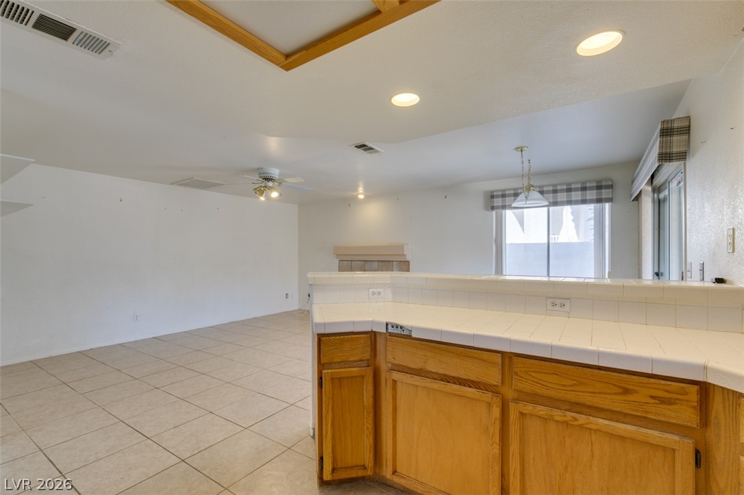 4108 Spring Crest Lane Las Vegas NV 89129