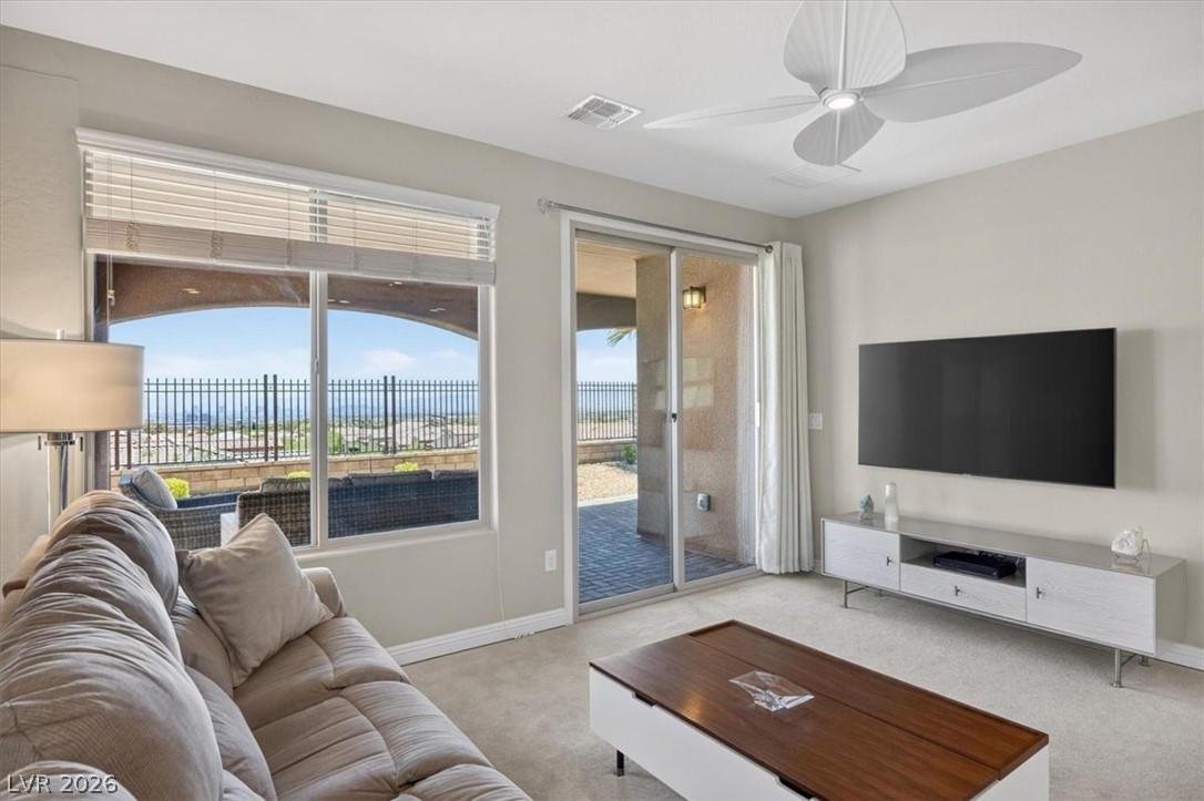36 Berneri Drive Las Vegas NV 89138