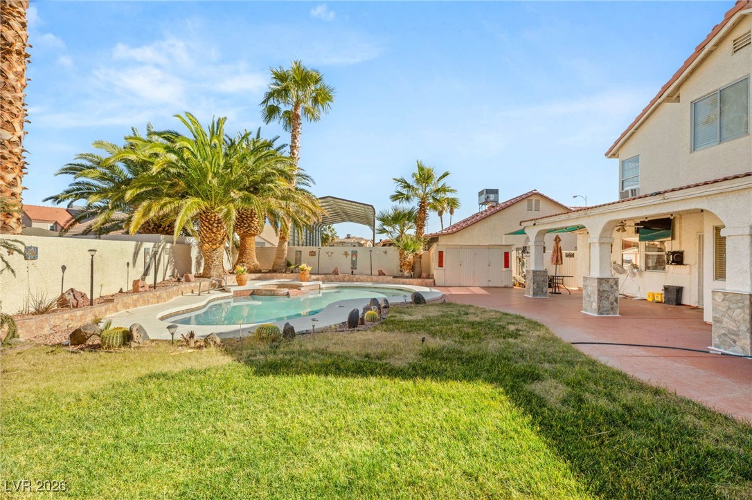 1542 Champagne Circle Las Vegas NV 89119