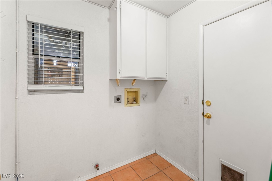 1542 Champagne Circle Las Vegas NV 89119
