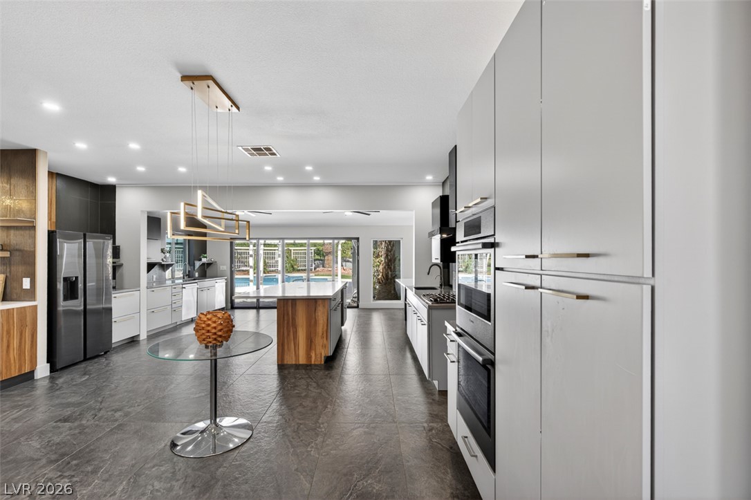 1501 Breeze Canyon Drive Las Vegas NV 89117