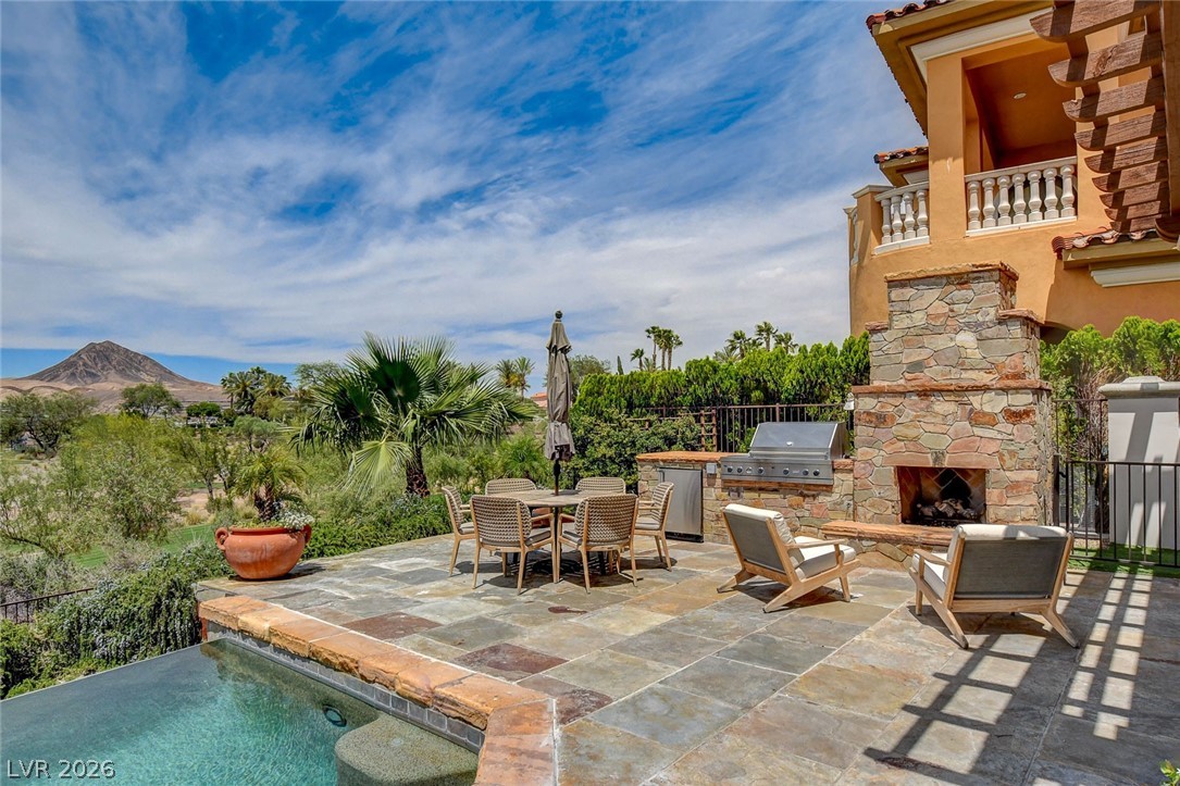 15 Rue Du Rivoli Place Henderson NV 89011