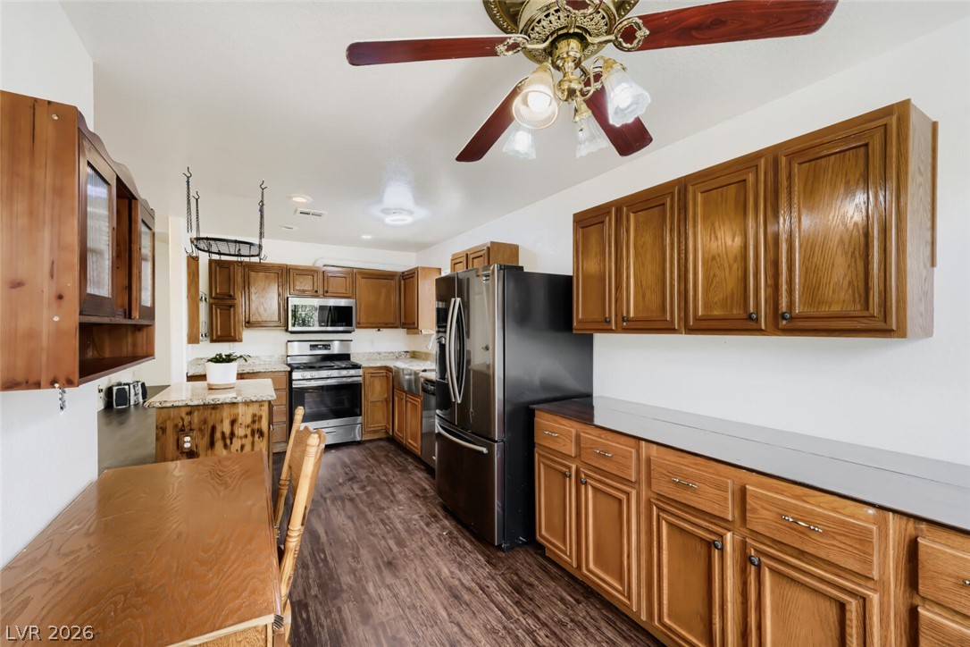 7004 Magic Window Avenue Las Vegas NV 89130