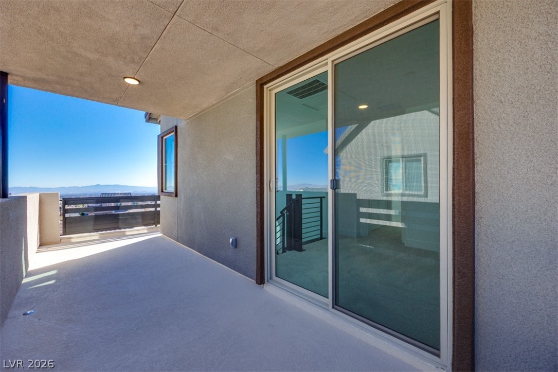 1040 Soaring Sage Avenue Las Vegas NV 89138