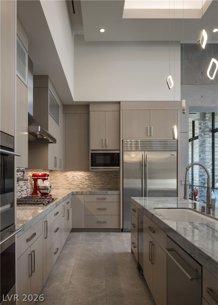 33 Sun Glow Lane Las Vegas NV 89135