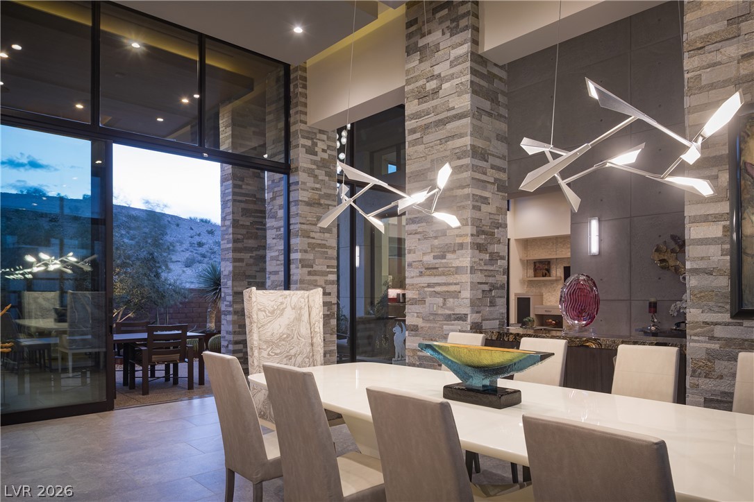 33 Sun Glow Lane Las Vegas NV 89135