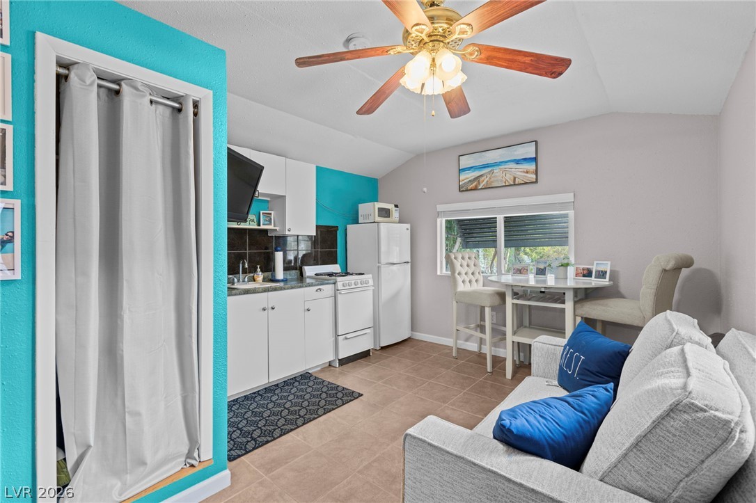 307 Fife Street Henderson NV 89015