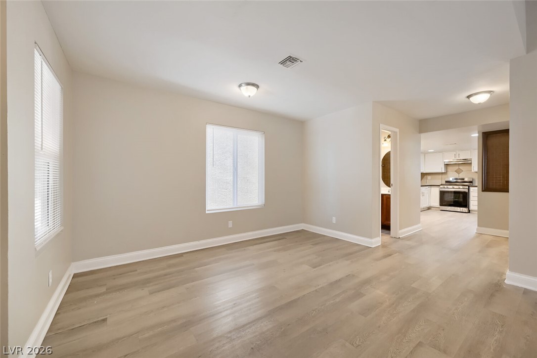 3891 Gulliver Street Las Vegas NV 89115