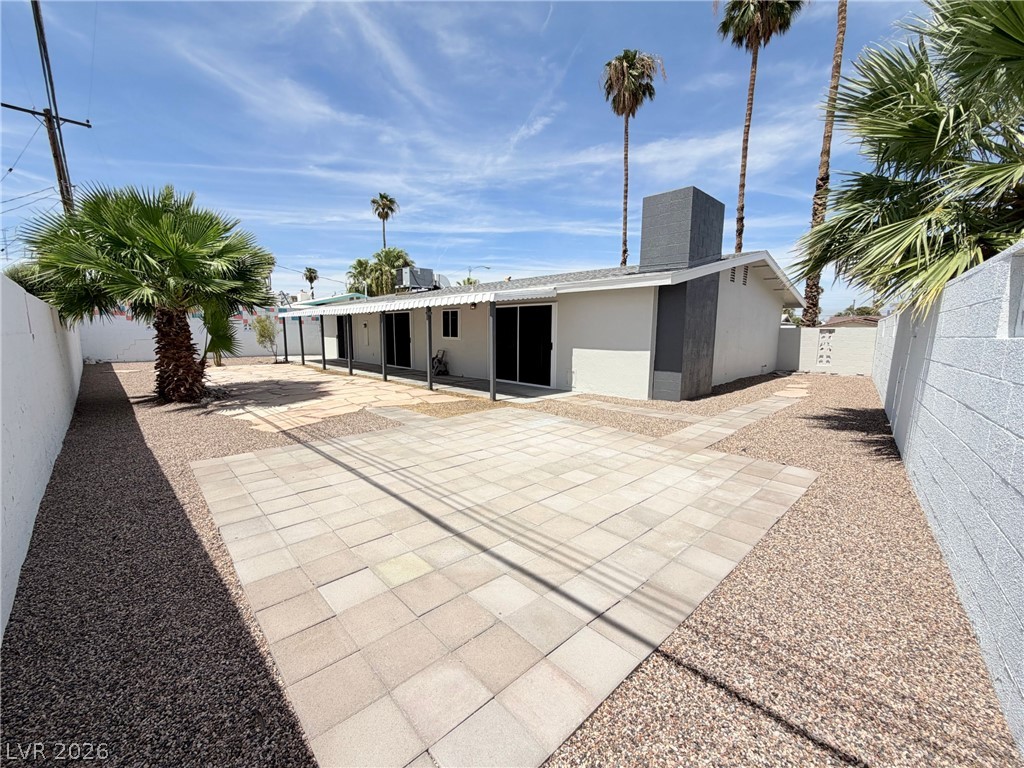 1483 Pawnee Drive Las Vegas NV 89169