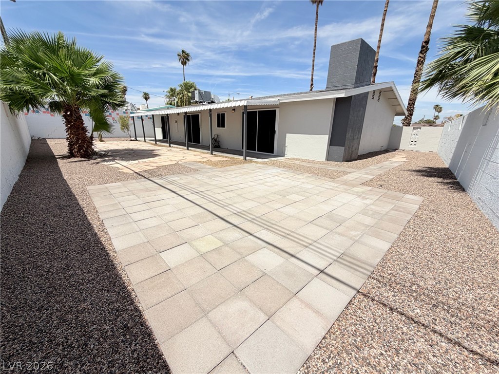 1483 Pawnee Drive Las Vegas NV 89169