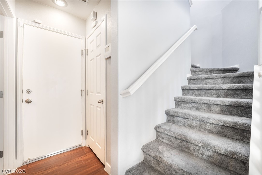 9285 Hainsworth Avenue Las Vegas NV 89148