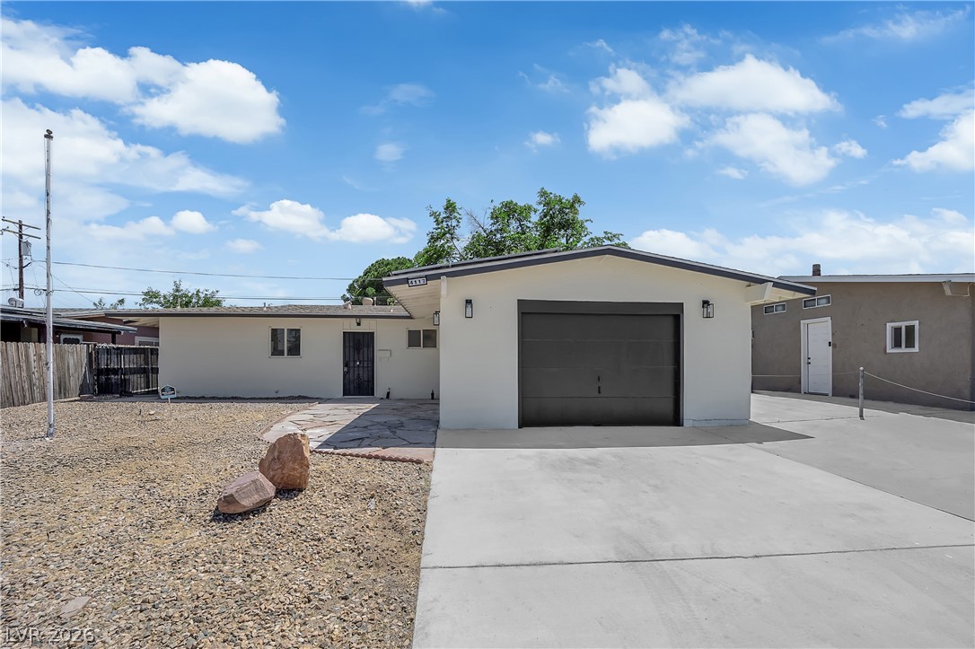 4117 El Cederal Avenue Las Vegas NV 89102