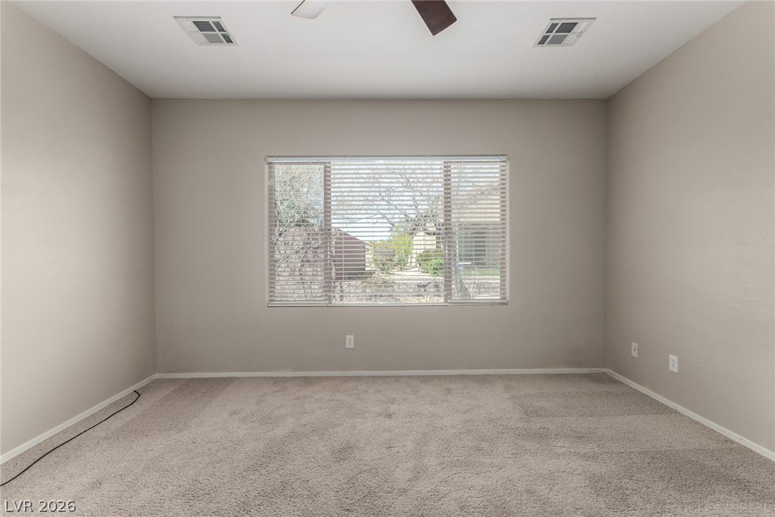 6092 Fox Creek Avenue Las Vegas NV 89122