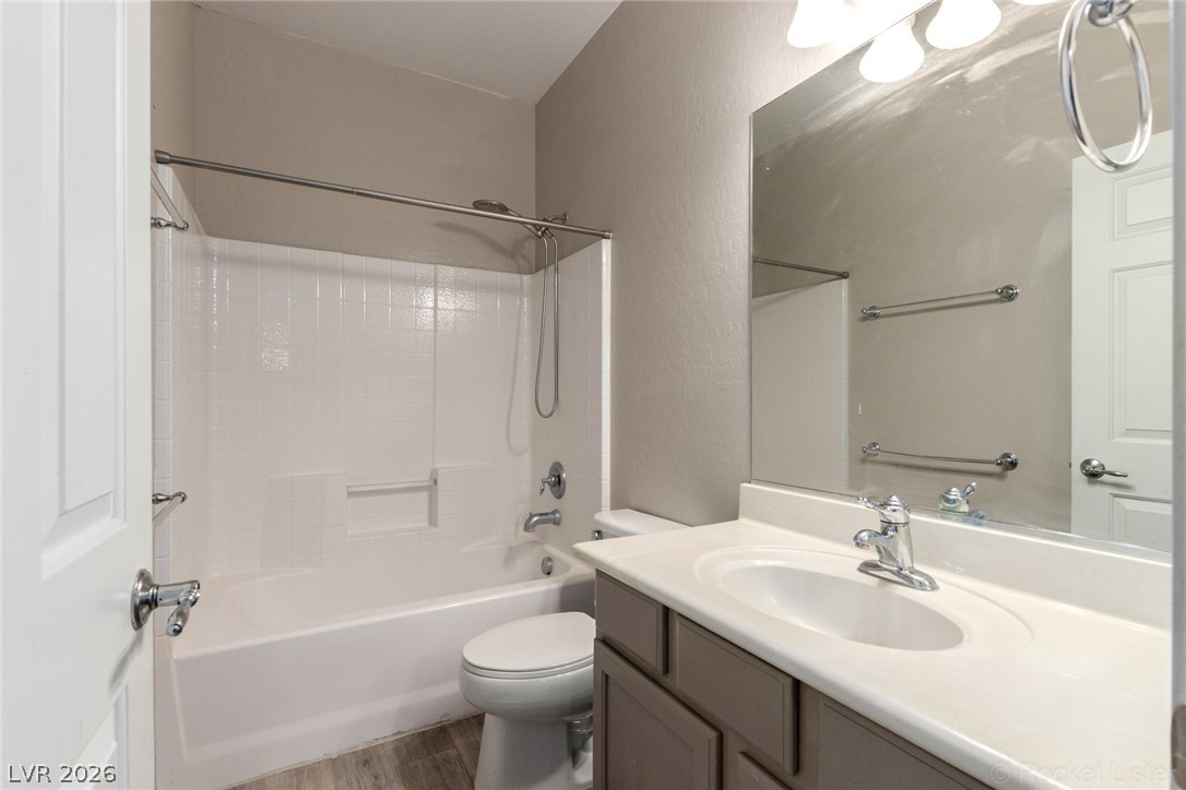 6092 Fox Creek Avenue Las Vegas NV 89122
