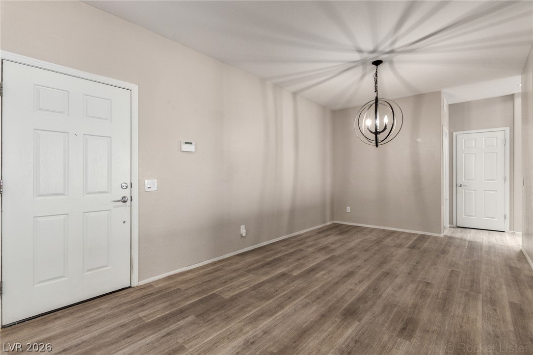 6092 Fox Creek Avenue Las Vegas NV 89122
