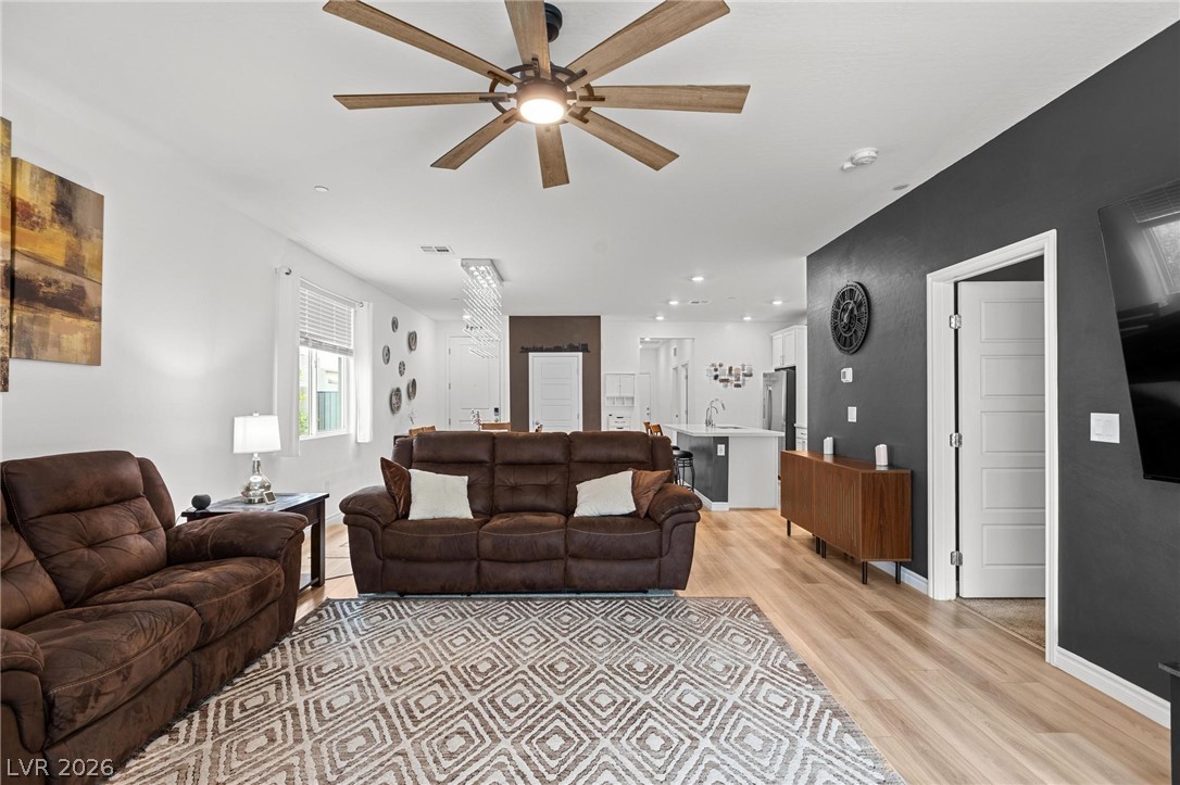 9715 Pacific Pine Street Las Vegas NV 89143