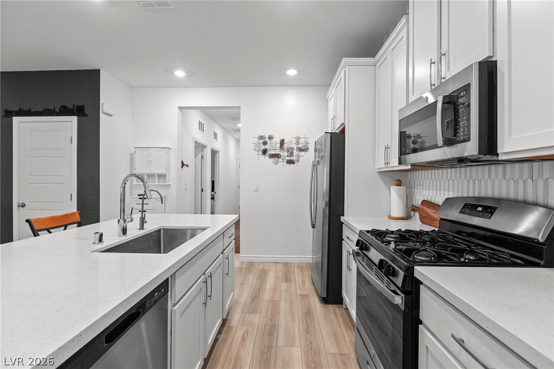 9715 Pacific Pine Street Las Vegas NV 89143