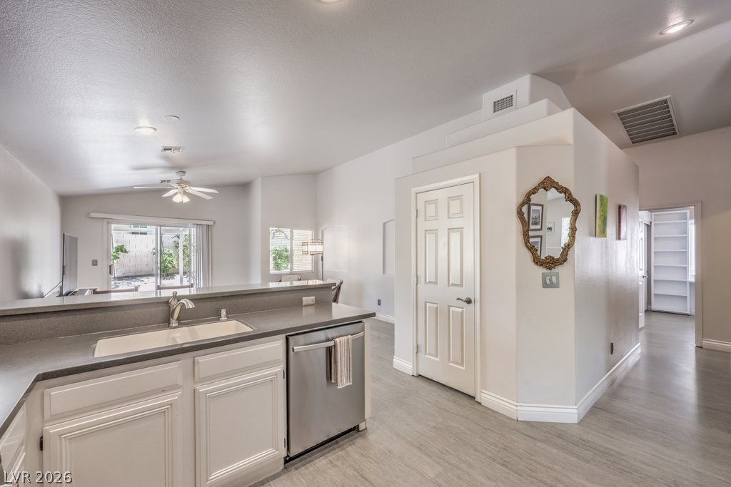 1245 Diamond Valley Street Henderson NV 89052