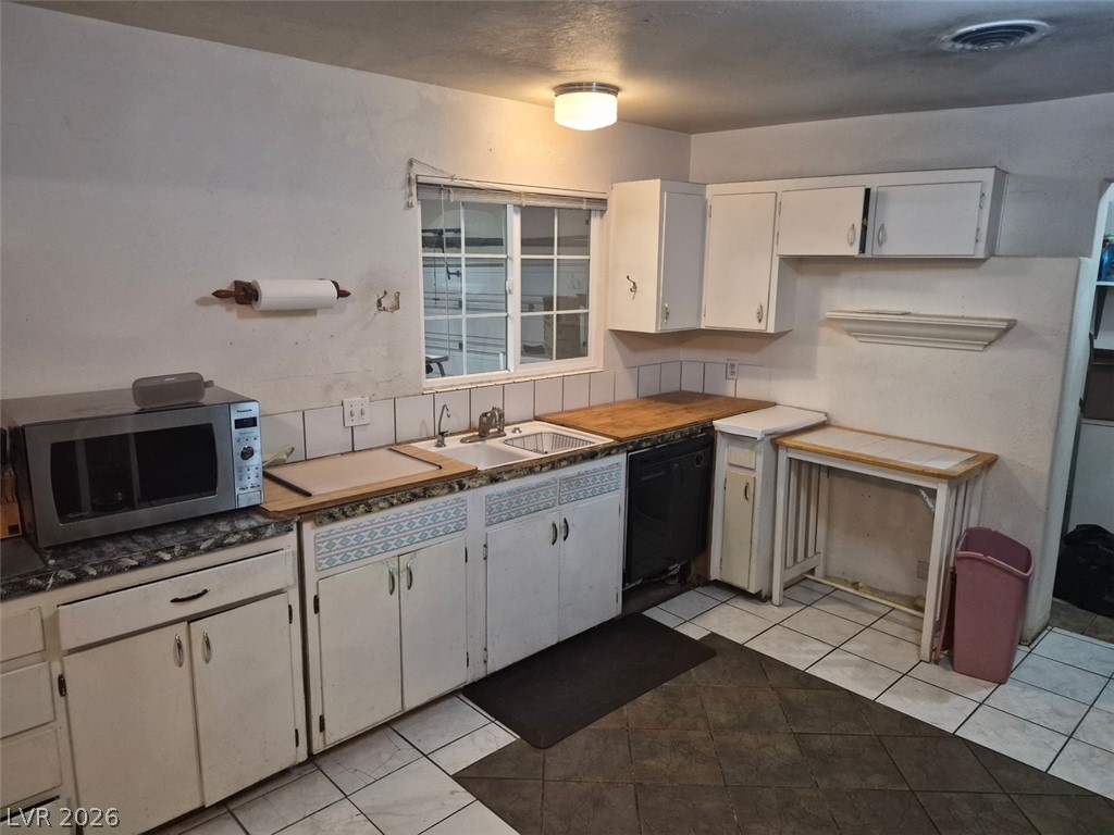 5001 West Gilmore Avenue Las Vegas NV 89130