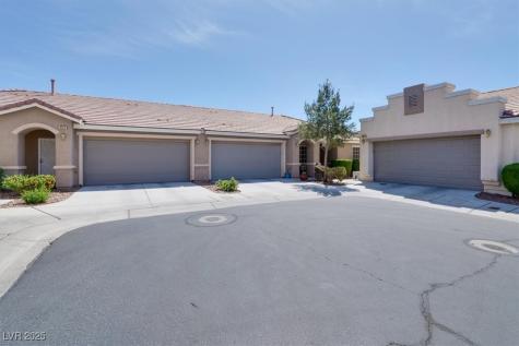 8524 Little Fox Street Las Vegas NV 89123