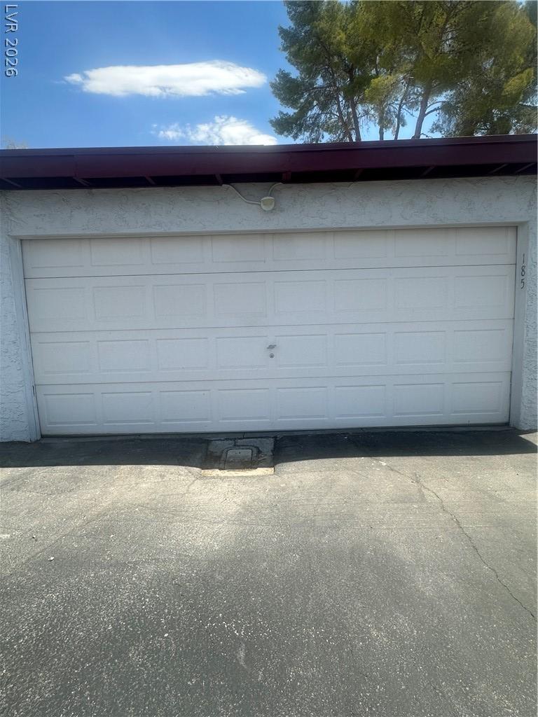 185 Pecos Way 6 Las Vegas NV 89121