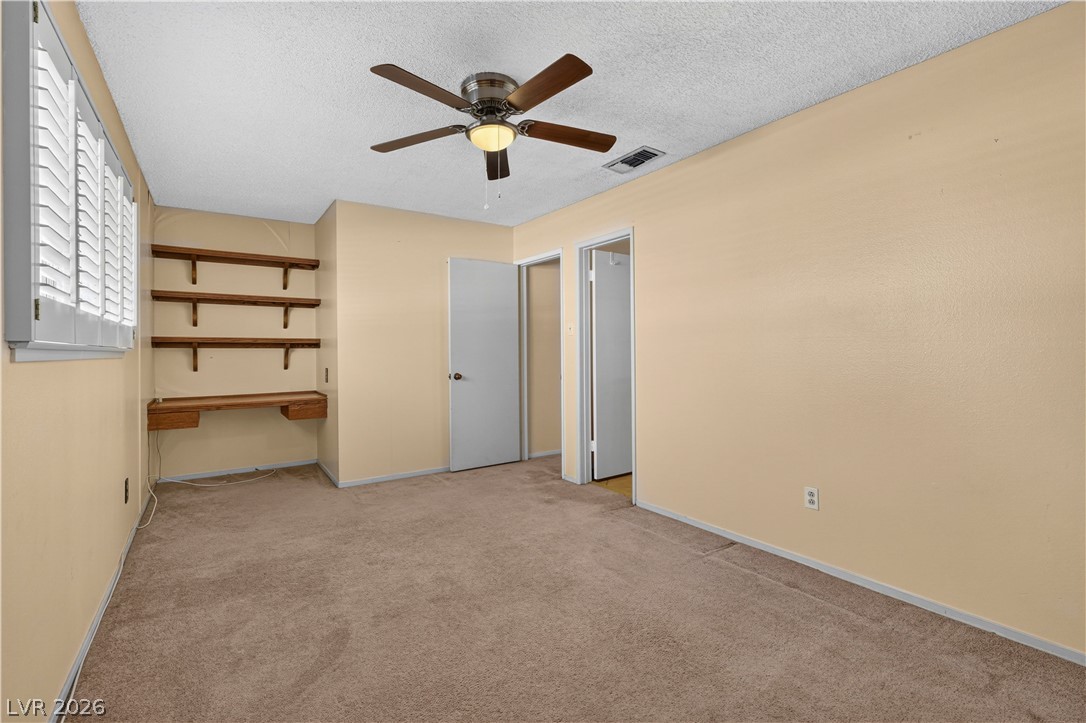185 Pecos Way 6 Las Vegas NV 89121