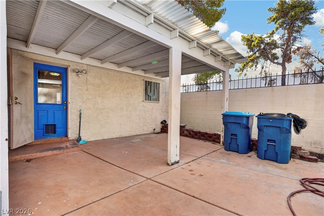 185 Pecos Way 6 Las Vegas NV 89121