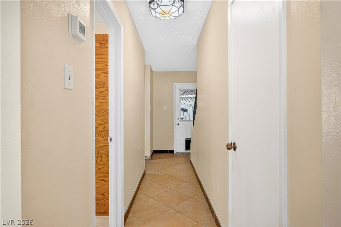 185 Pecos Way 6 Las Vegas NV 89121