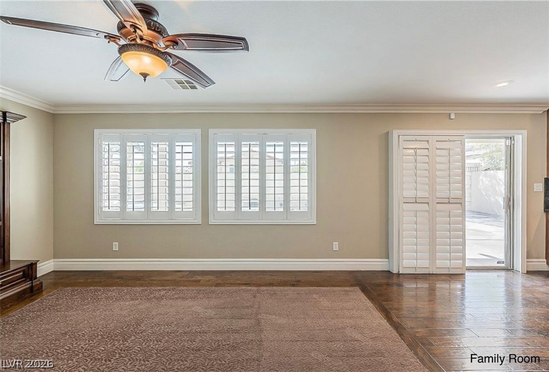 10149 Whitney Falls Court Las Vegas NV 89148