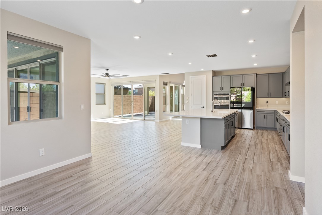 9710 Hiking Avenue Las Vegas NV 89166