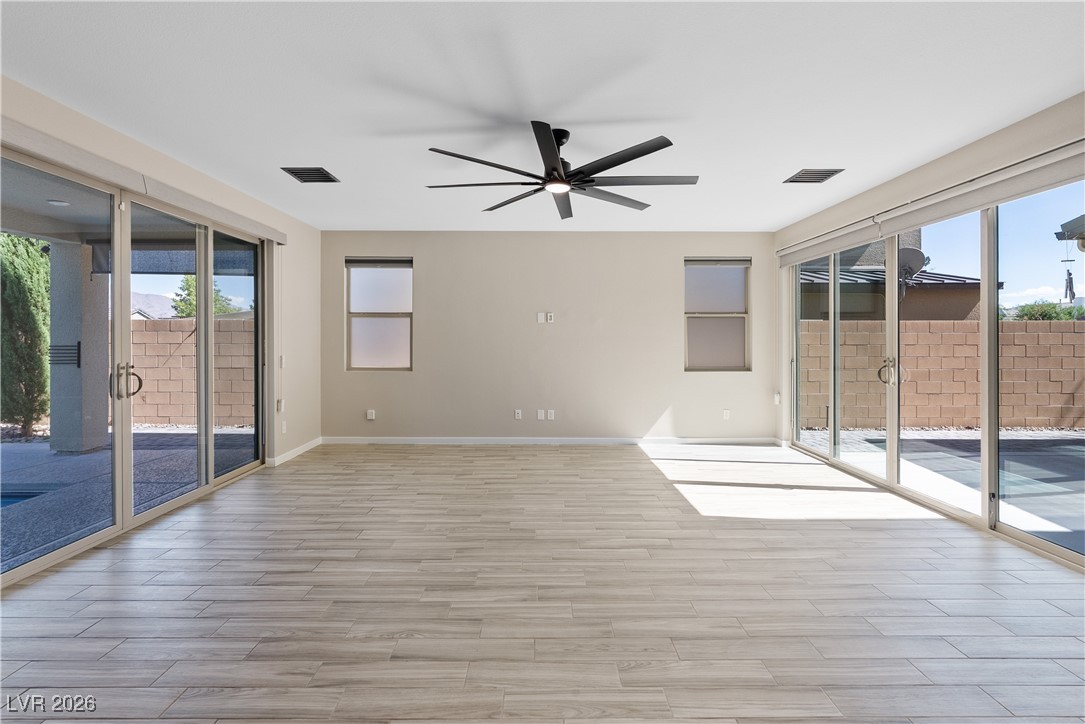 9710 Hiking Avenue Las Vegas NV 89166