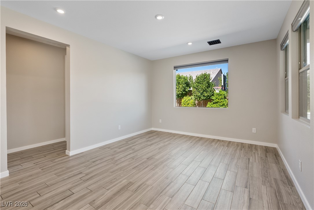 9710 Hiking Avenue Las Vegas NV 89166