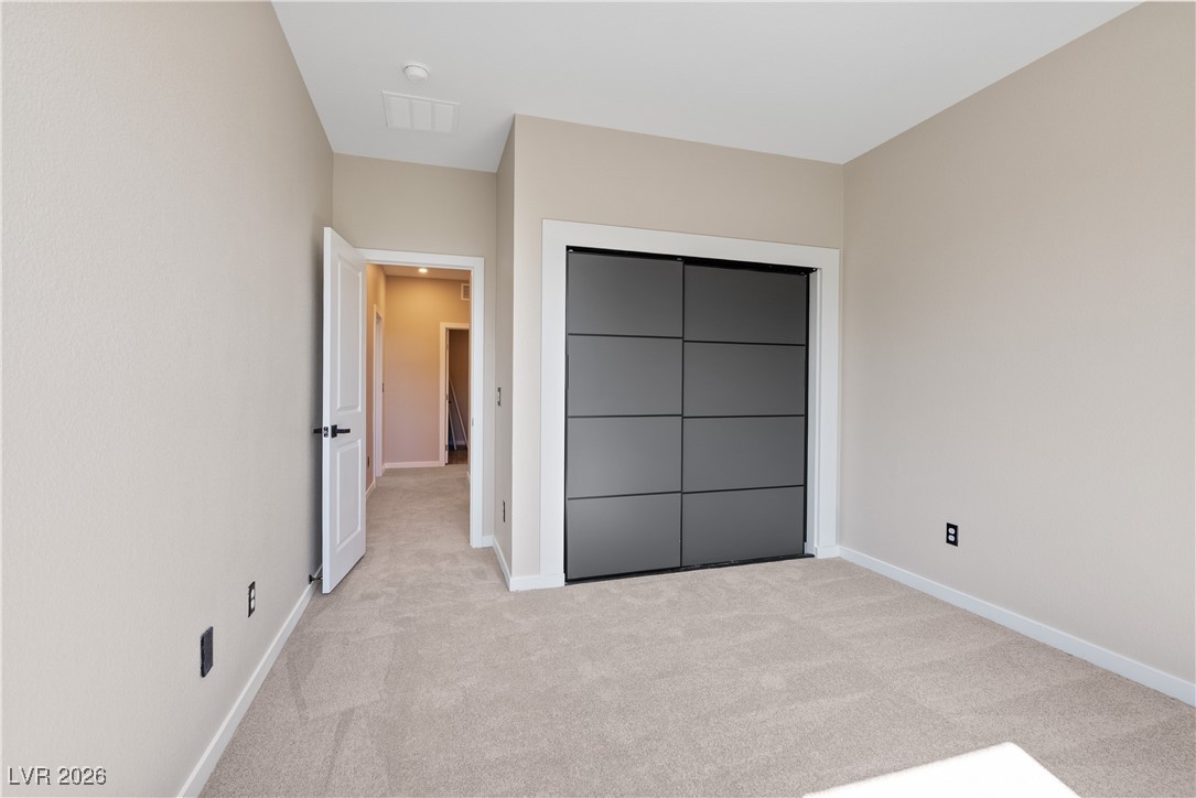 9710 Hiking Avenue Las Vegas NV 89166