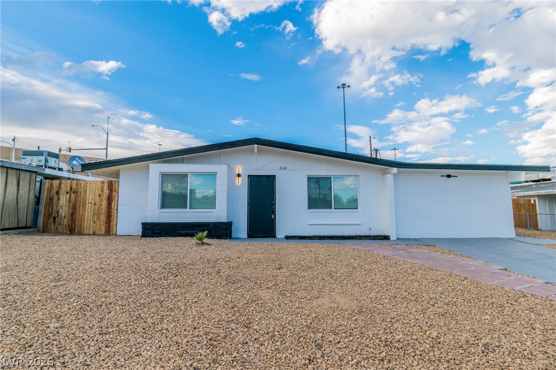 1604 Basswood Avenue North Las Vegas NV 89030