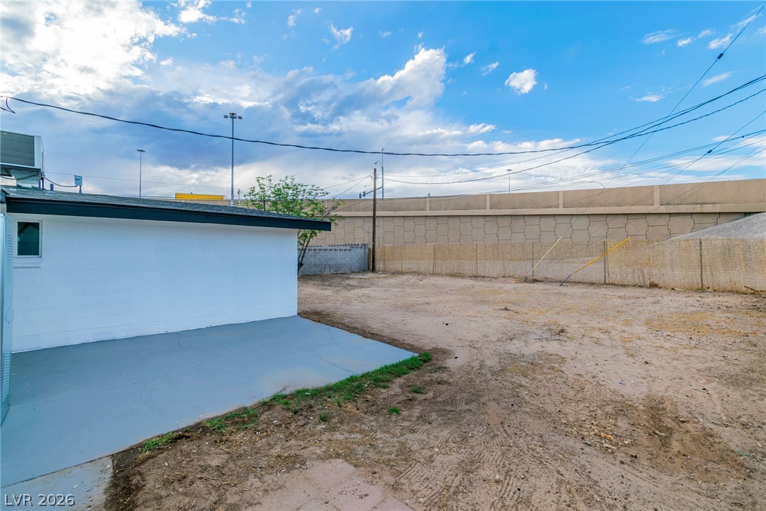 1604 Basswood Avenue North Las Vegas NV 89030