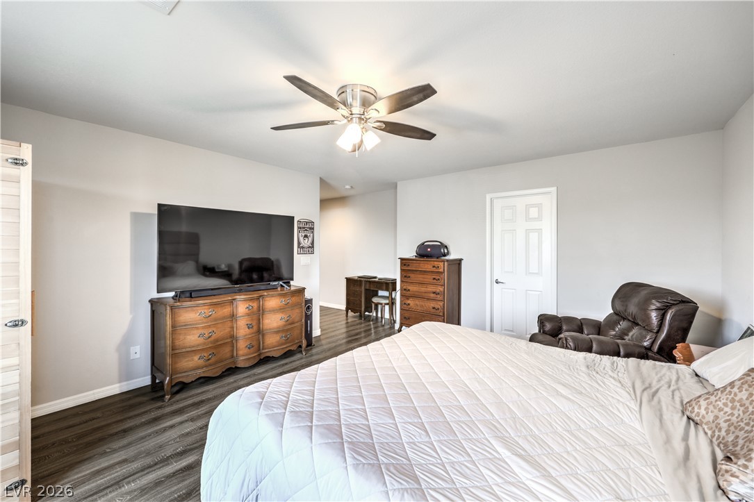 8025 Ancient Oaks Avenue Las Vegas NV 89113