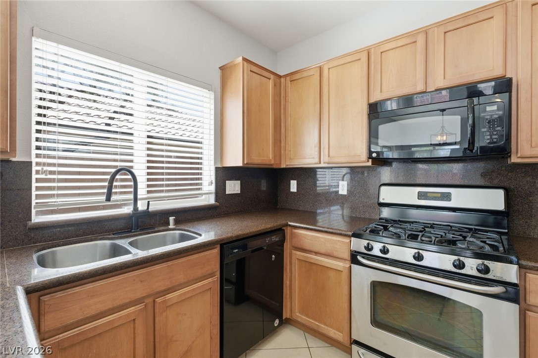 8801 Cavern Peak Drive Las Vegas NV 89178