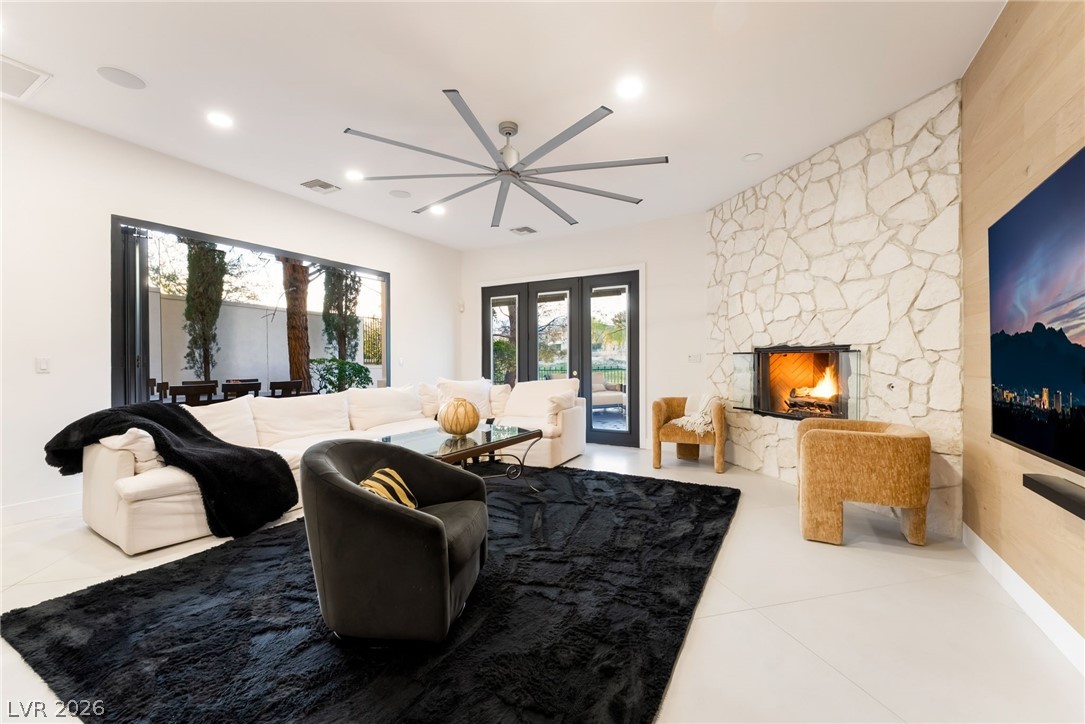 9736 Verlaine Court Las Vegas NV 89145