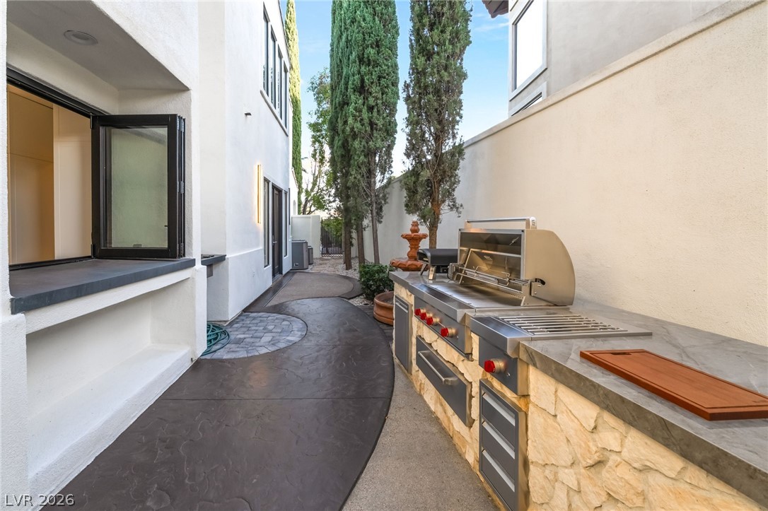 9736 Verlaine Court Las Vegas NV 89145