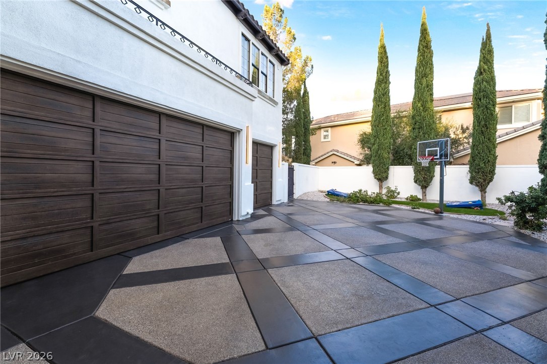 9736 Verlaine Court Las Vegas NV 89145
